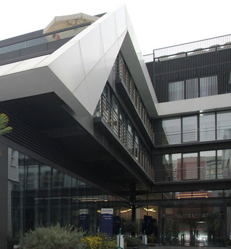 VEGA GESCHÄFTSZENTRUM